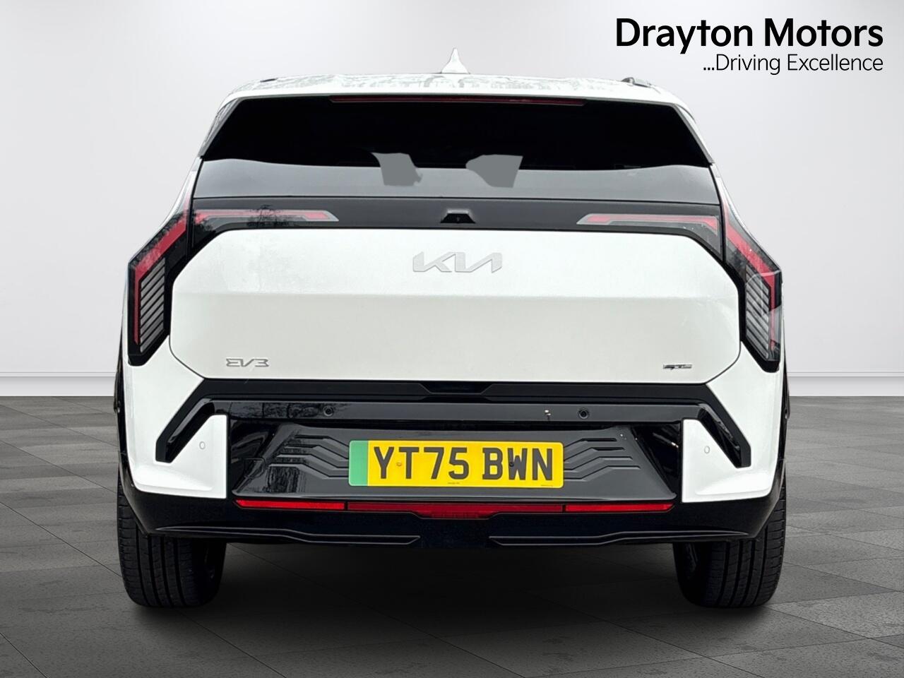 Used Kia EV3 2025 for sale - 77320604: Photo 8