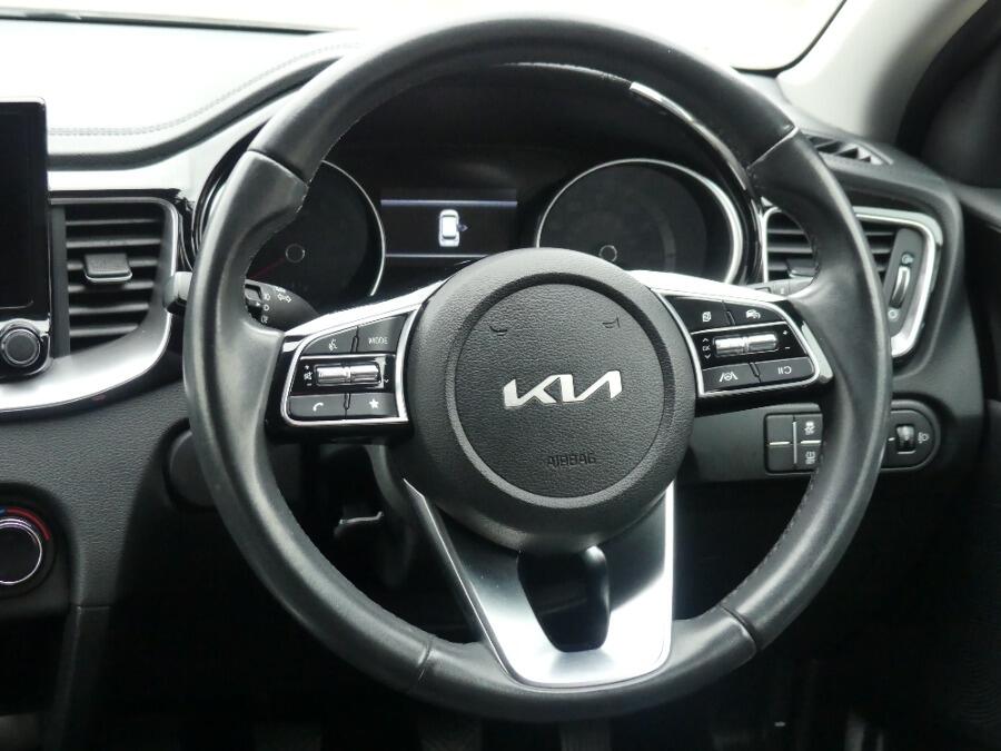 Used Kia Ceed 2023 for sale - 76283625: Photo 11