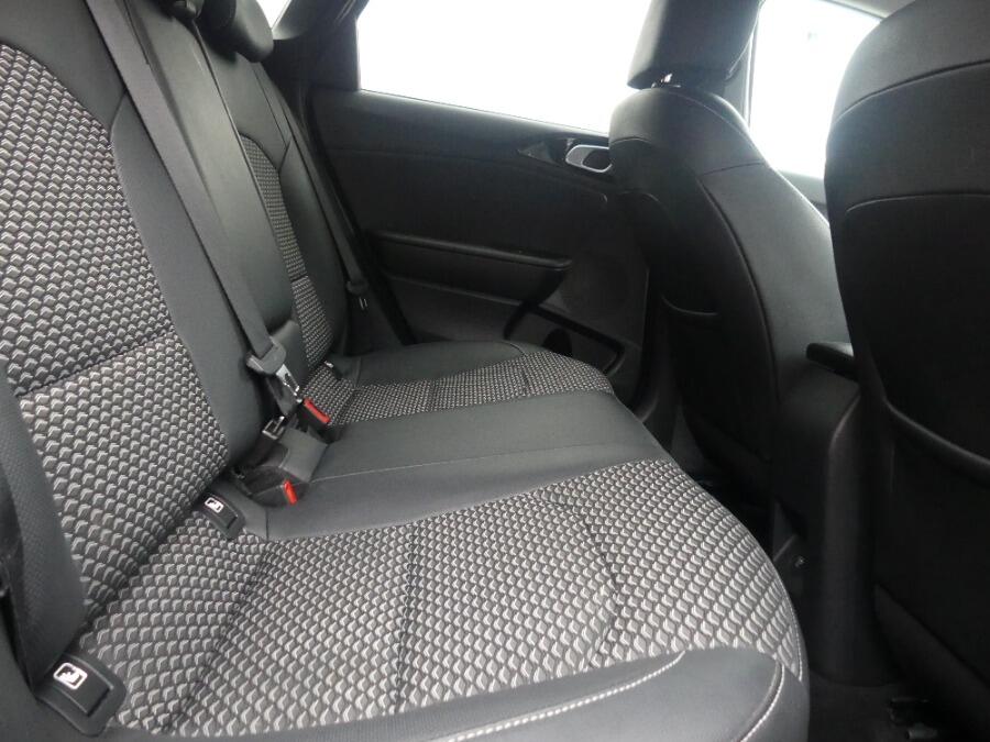 Used Kia Ceed 2023 for sale - 76283625: Photo 37