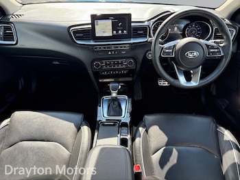 Used Kia Ceed 2019 for sale - 78933957: Photo