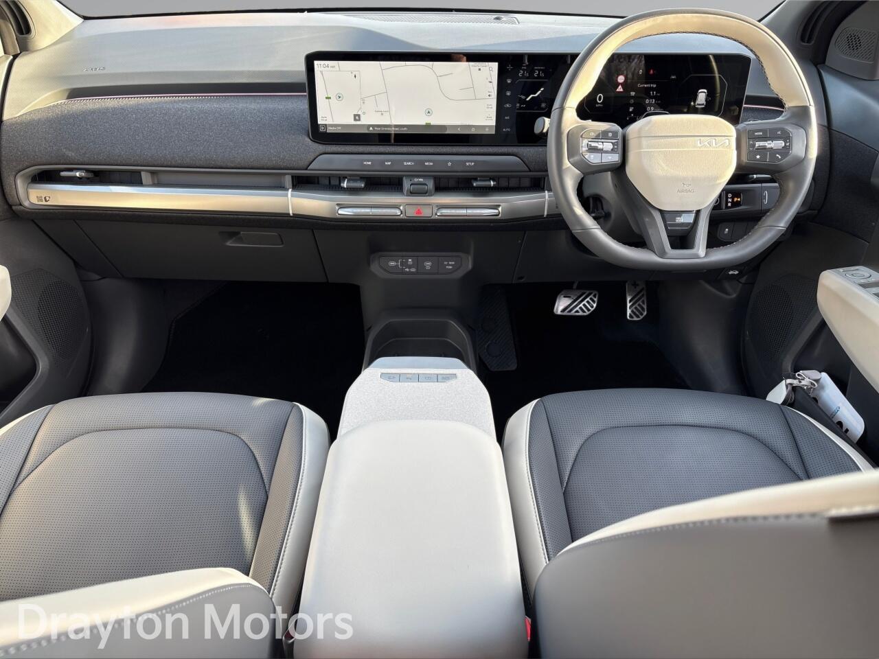 Used Kia EV3 2025 for sale - 77320432: Photo 2