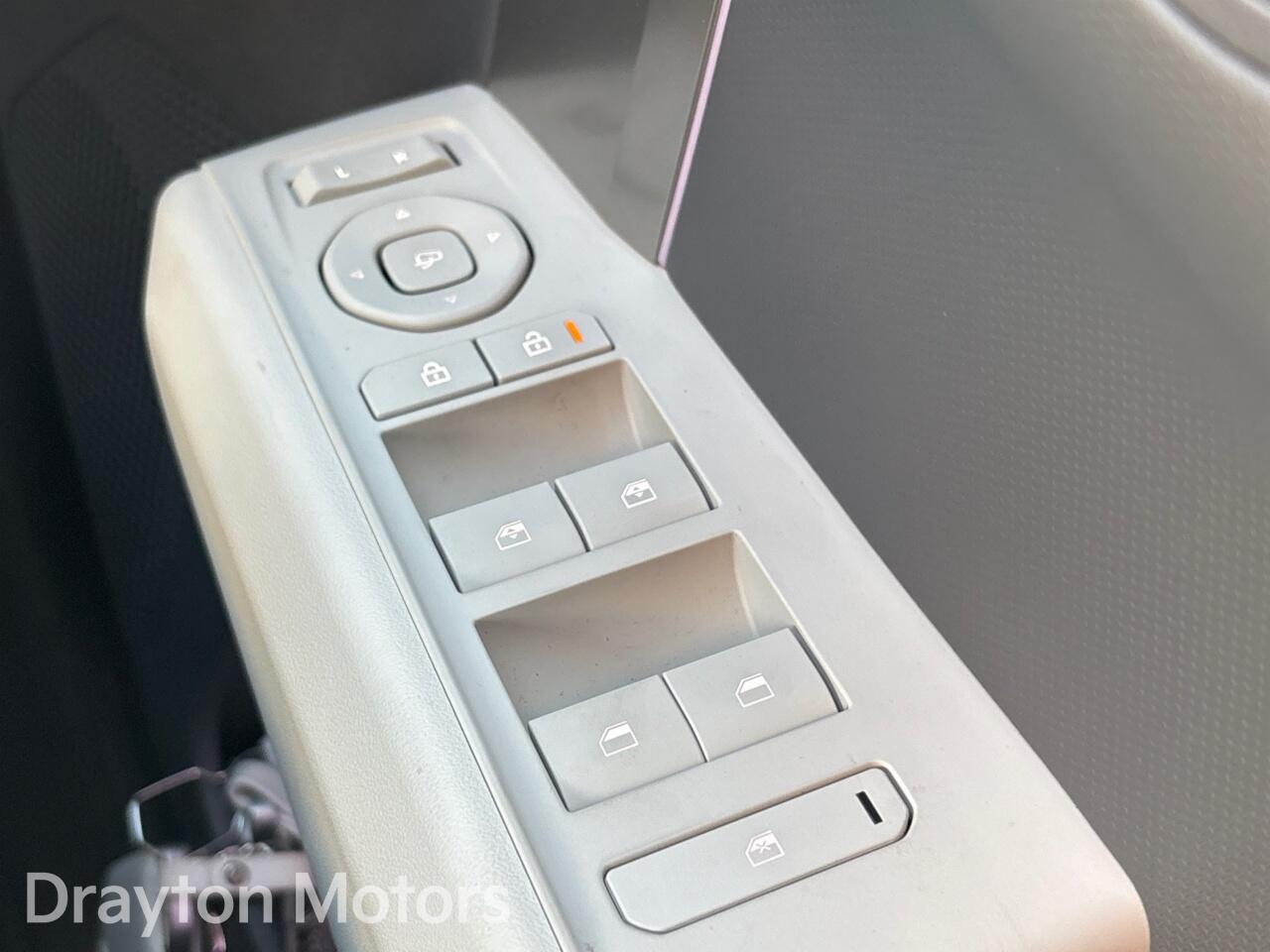 Used Kia EV3 2025 for sale - 77320432: Photo 30