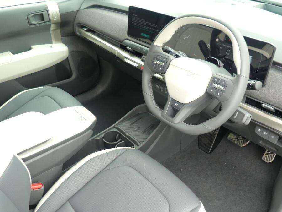 Vehicle 44