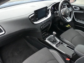 Used Kia XCeed 2020 for sale - 76457910: Photo