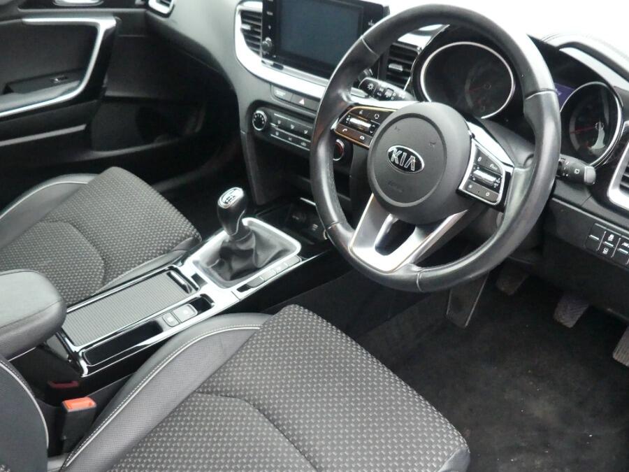 Used Kia XCeed 2020 for sale - 76457910: Photo 35