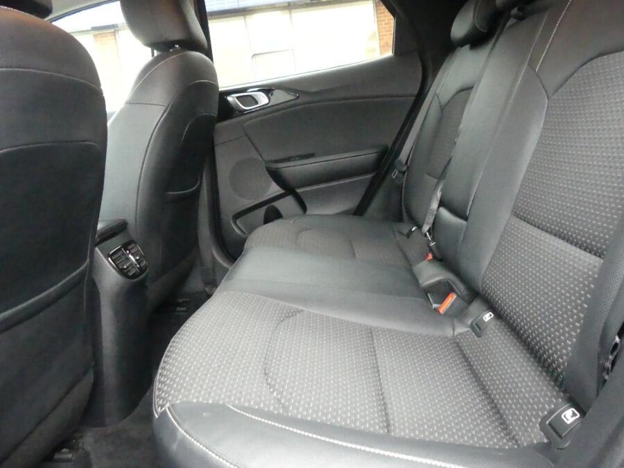 Used Kia XCeed 2020 for sale - 76457910: Photo 40