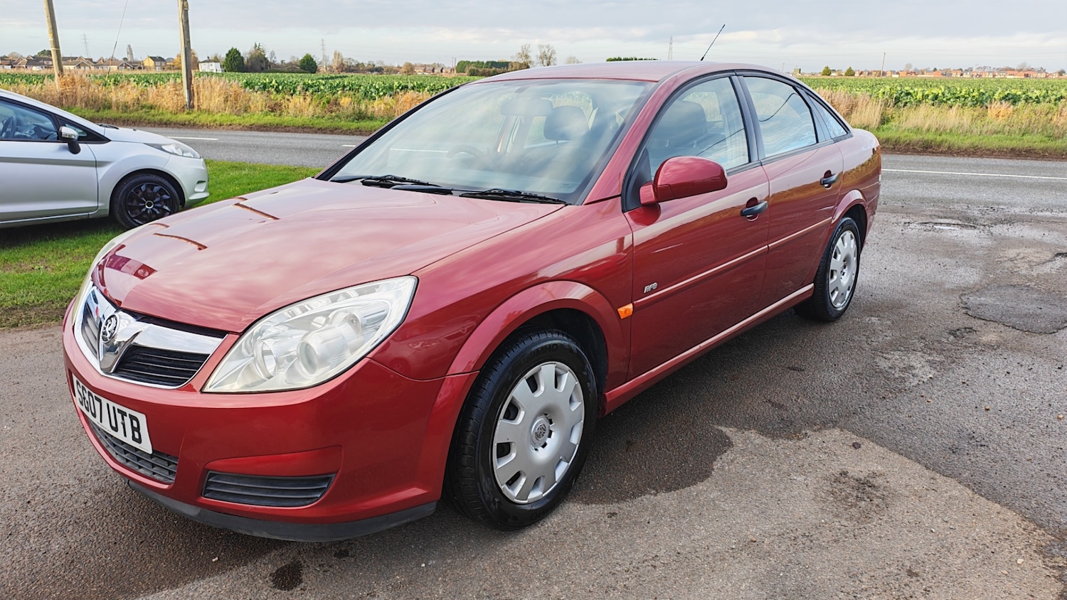 Used Vauxhall Vectra 2007 for sale - 76312192: Photo 2