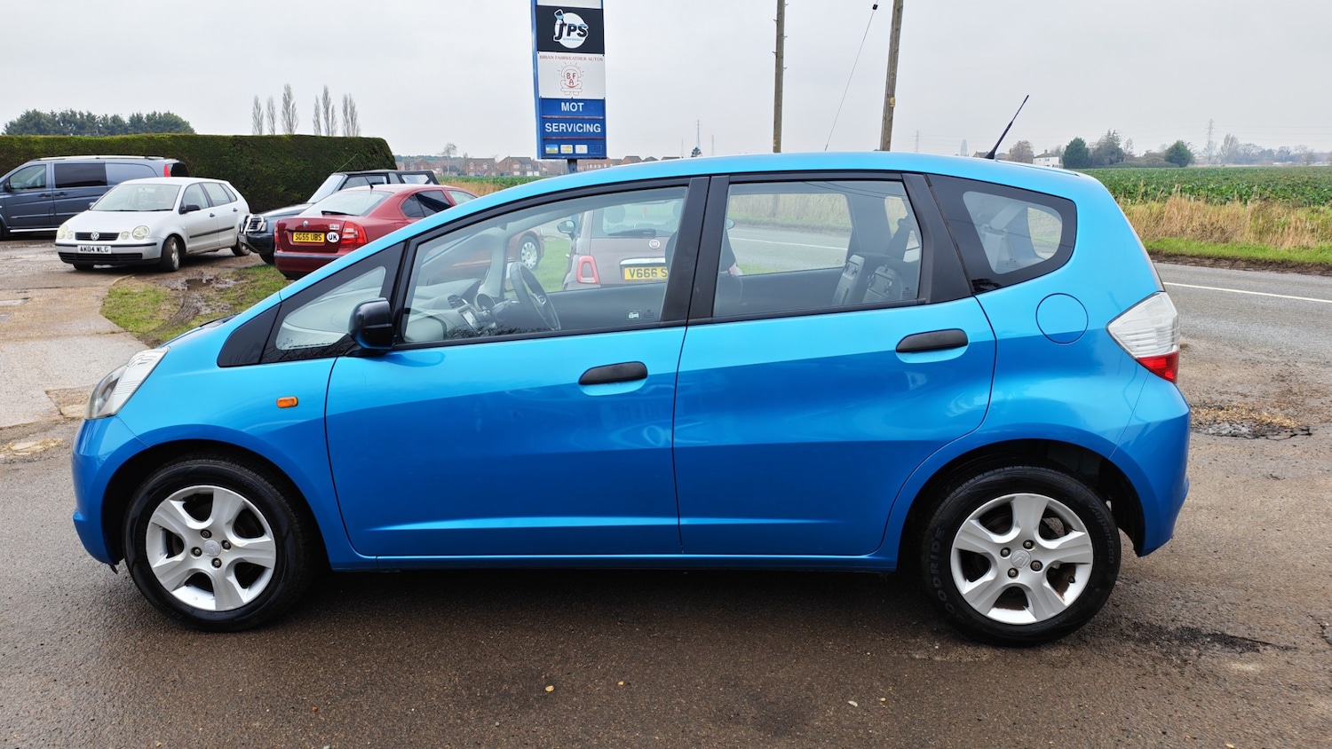 Used Honda Jazz 2010 for sale - 77915799: Photo 6