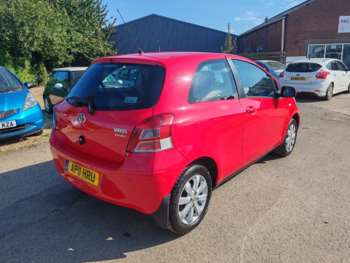 Used Toyota Yaris 2011 for sale - 71952105: Photo