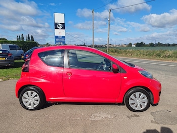Used Peugeot 107 2012 for sale - 75968718: Photo