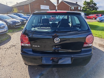 Used Volkswagen Polo 2008 for sale - 76364367: Photo