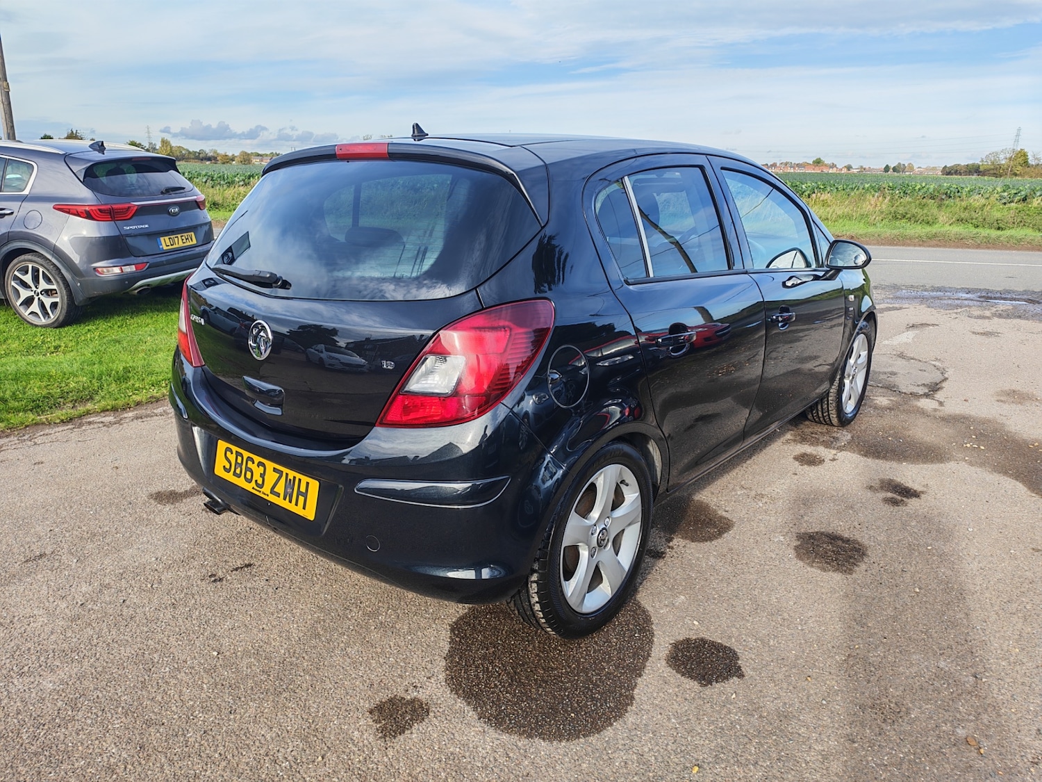 Used Vauxhall Corsa 2013 for sale - 76421958: Photo 3