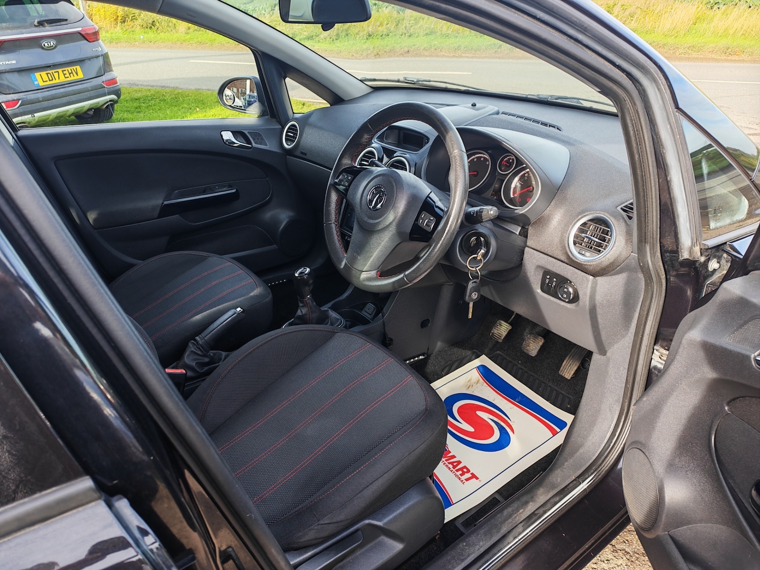 Used Vauxhall Corsa 2013 for sale - 76421958: Photo 9