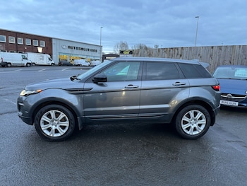 Used Land Rover Range Rover Evoque 2015 for sale - 77570504: Photo