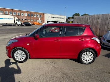 Used Suzuki Swift  for sale - 75690507: Photo