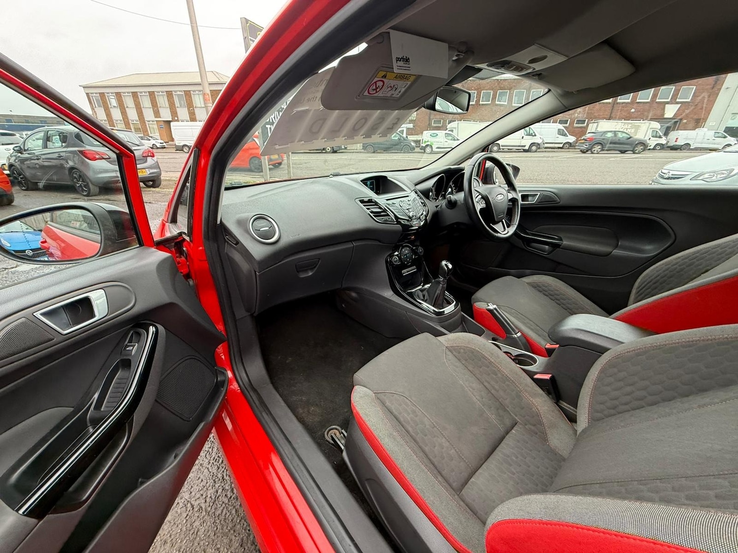 Used Ford Fiesta 2015 for sale - 78000392: Photo 11