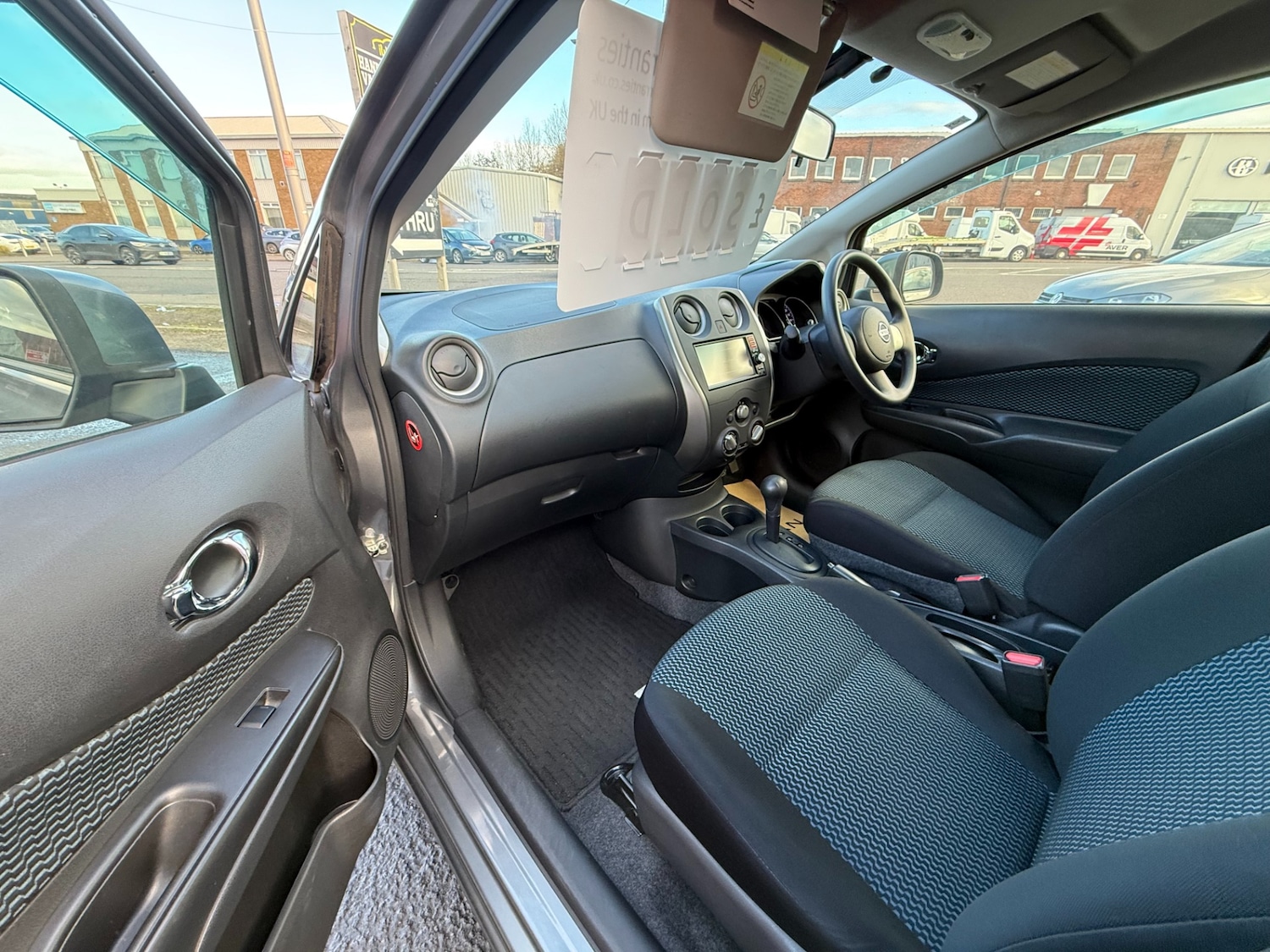 Used Nissan Note 2014 for sale - 76681988: Photo 10