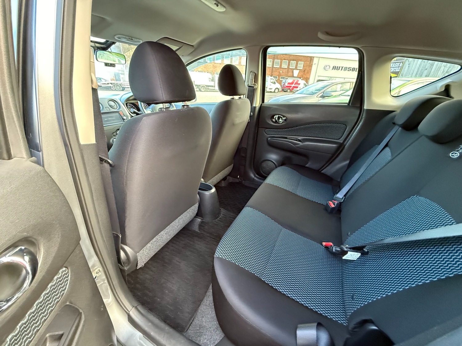 Used Nissan Note 2014 for sale - 76681988: Photo 11