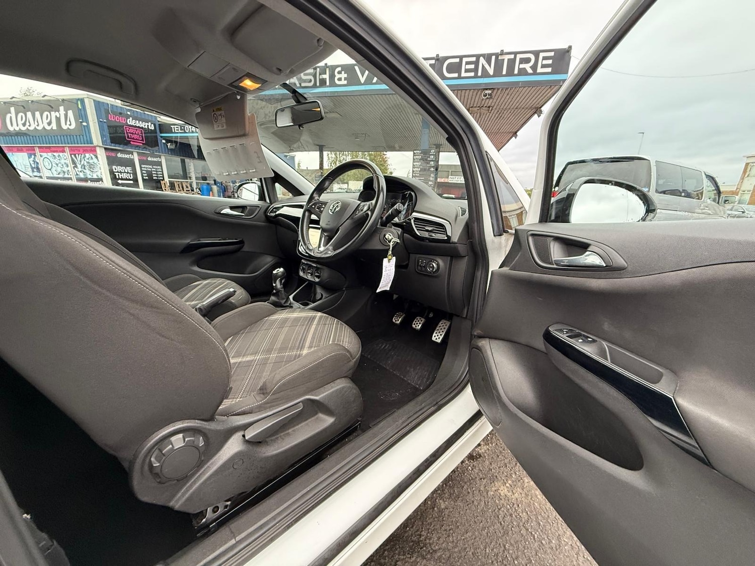 Used Vauxhall Corsa 2015 for sale - 76384973: Photo 15