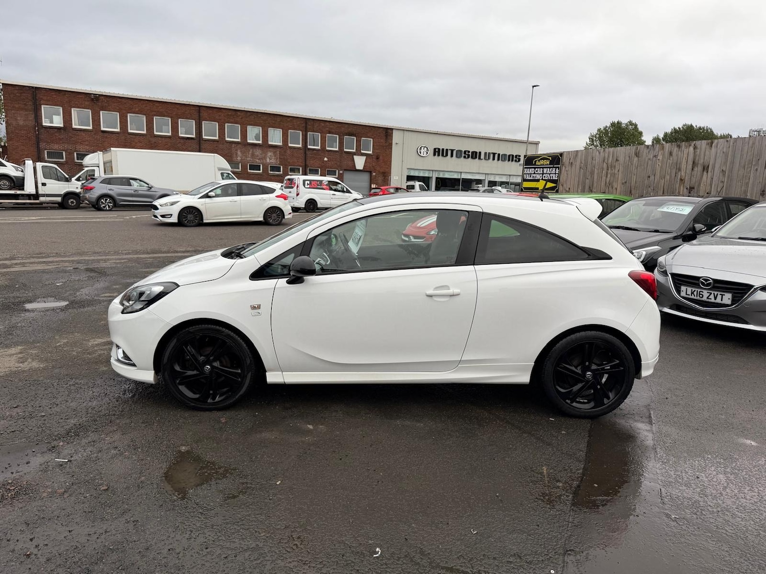 Used Vauxhall Corsa 2015 for sale - 76384973: Photo 4