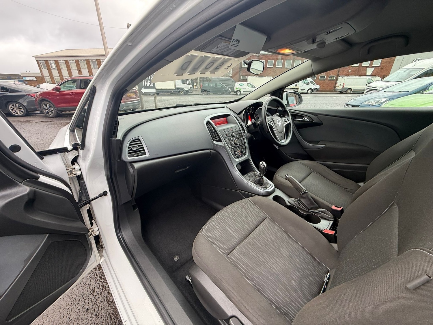 Used Vauxhall Astra GTC 2015 for sale - 77640422: Photo 11