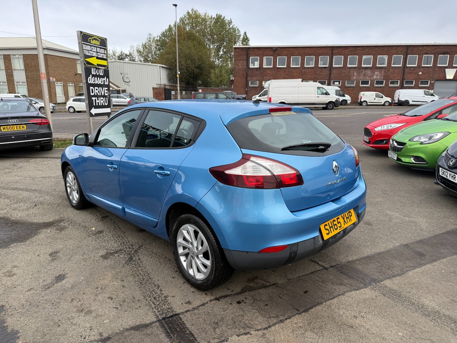 Used Renault Megane 2015 for sale - 76299195: Photo 3