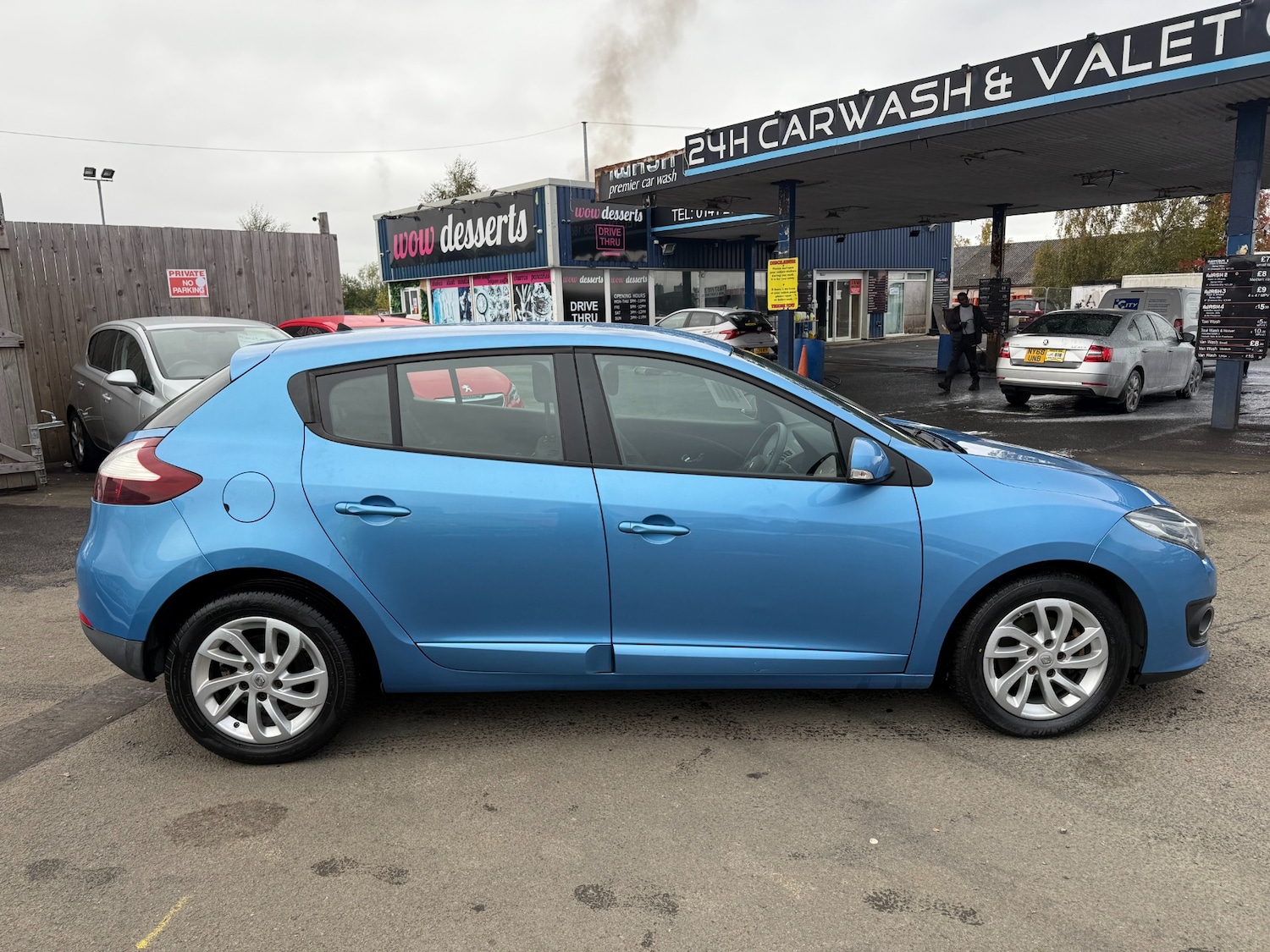 Used Renault Megane 2015 for sale - 76299195: Photo 5