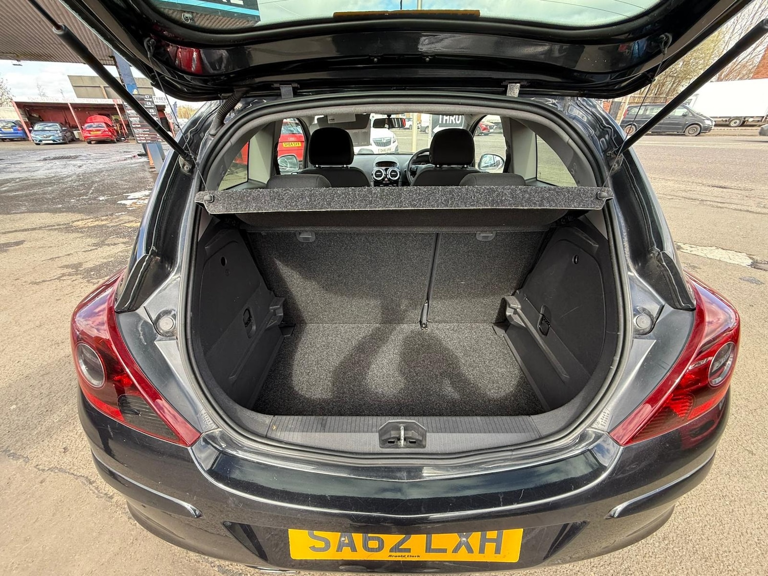 Used Vauxhall Corsa 2012 for sale - 78223932: Photo 12