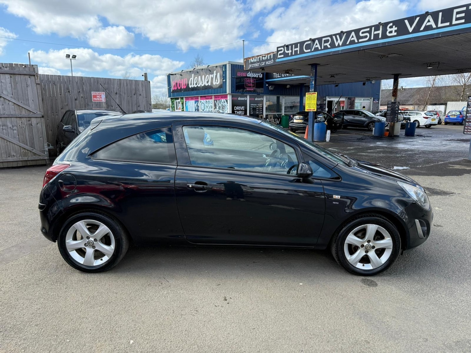 Used Vauxhall Corsa 2012 for sale - 78223932: Photo 4