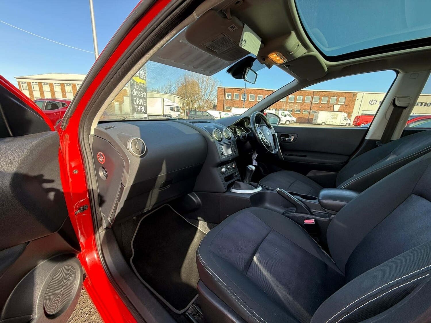 Used Nissan Qashqai 2012 for sale - 77605430: Photo 12