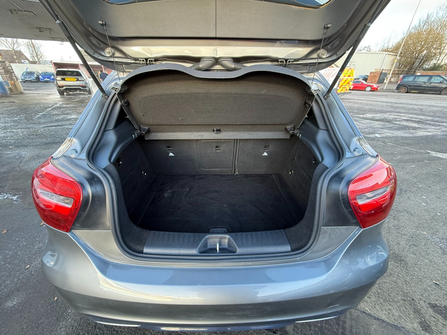 Used Mercedes-Benz A-Class 2017 for sale - 76722754: Photo 12