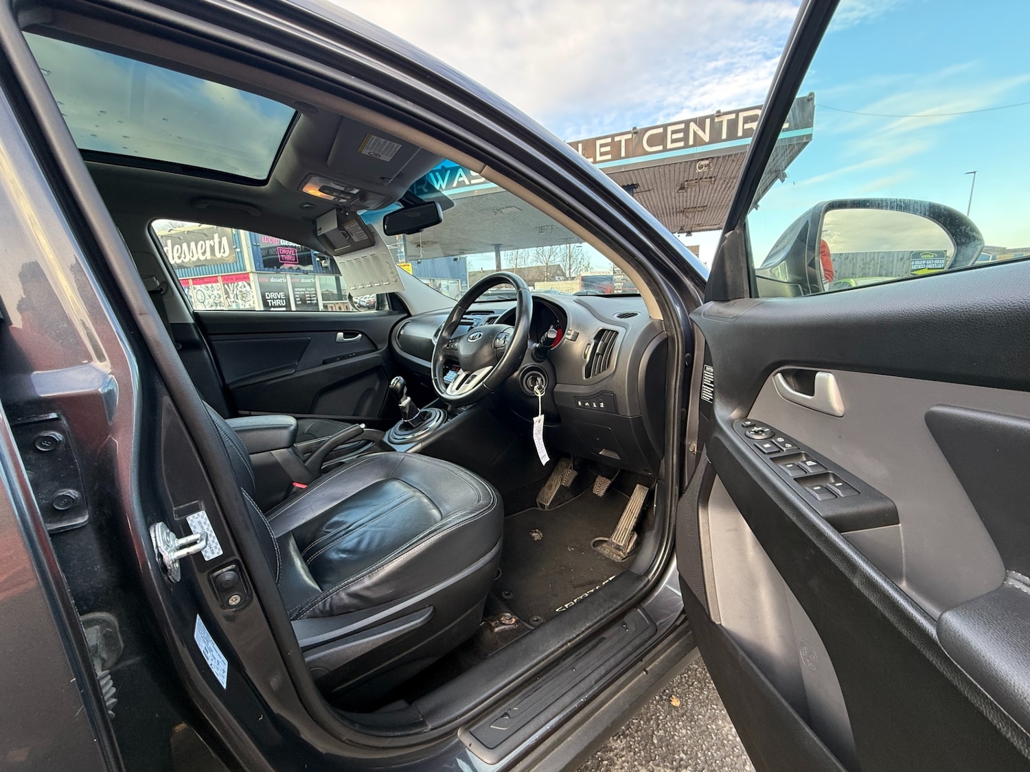 Used Kia Sportage 2012 for sale - 76652928: Photo 17