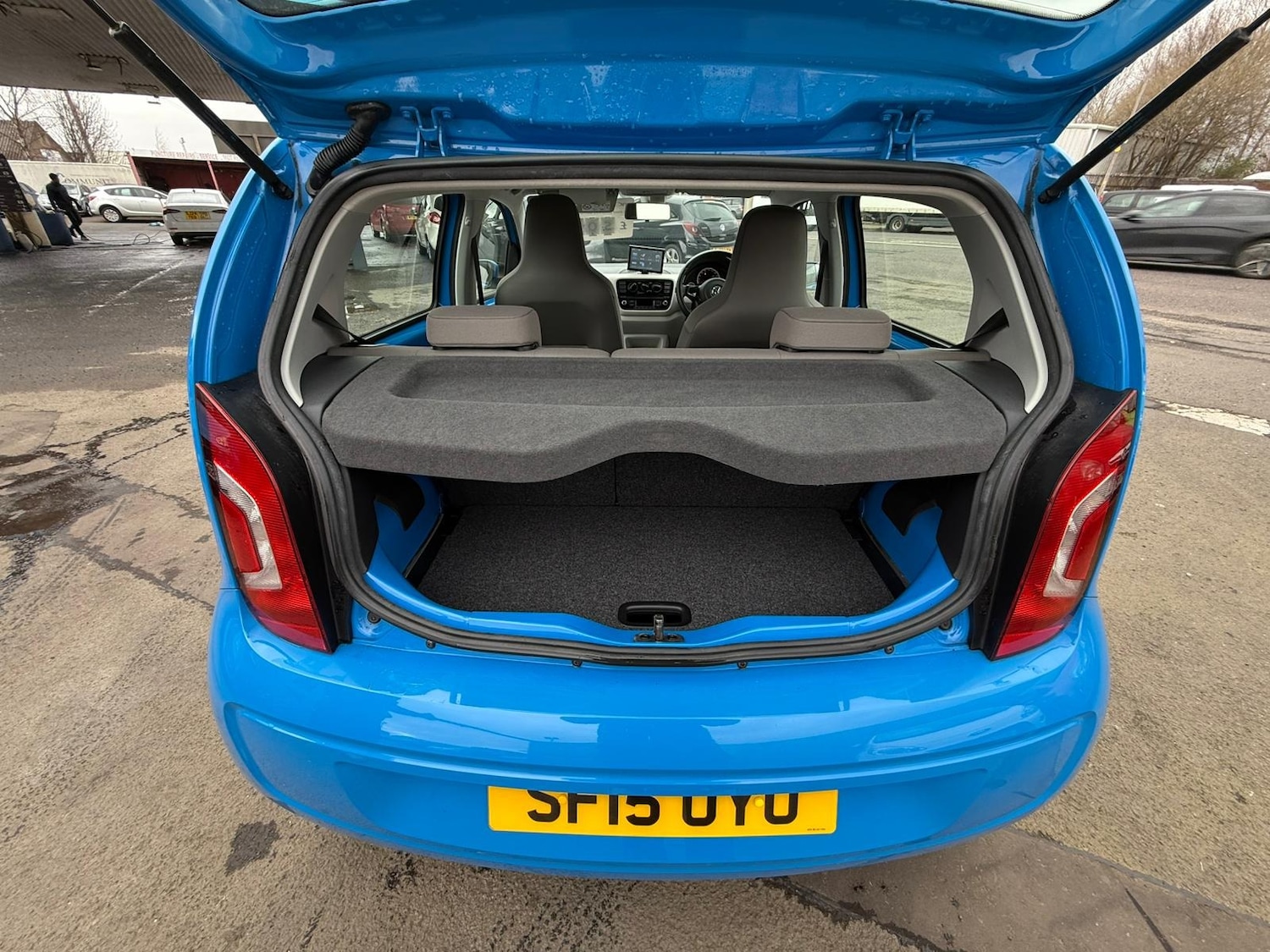 Used Volkswagen up! 2015 for sale - 77934844: Photo 14