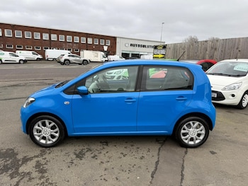 Used Volkswagen up! 2015 for sale - 77934844: Photo