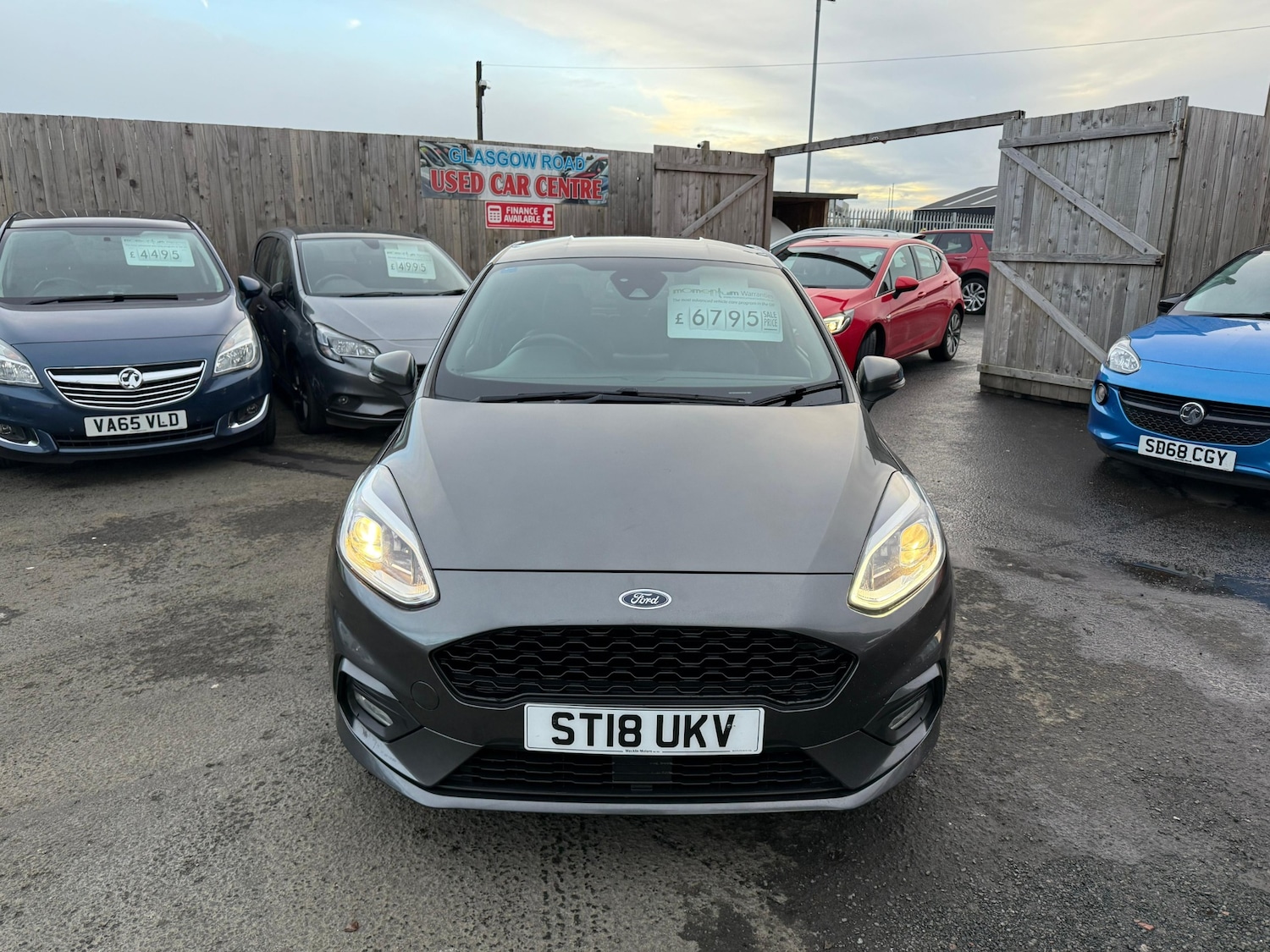 Used Ford Fiesta 2018 for sale - 77211130: Photo 2