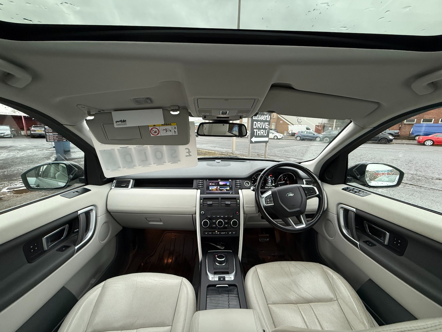 Used Land Rover Discovery Sport 2018 for sale - 76375420: Photo 11