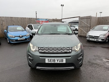 Used Land Rover Discovery Sport 2018 for sale - 76375420: Photo
