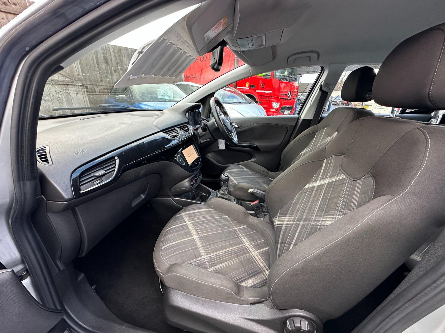 Used Vauxhall Corsa 2015 for sale - 77490772: Photo 11