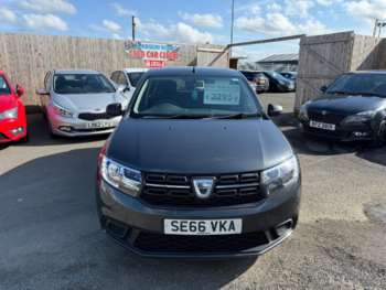 Used Dacia Sandero 2017 for sale - 74890971: Photo