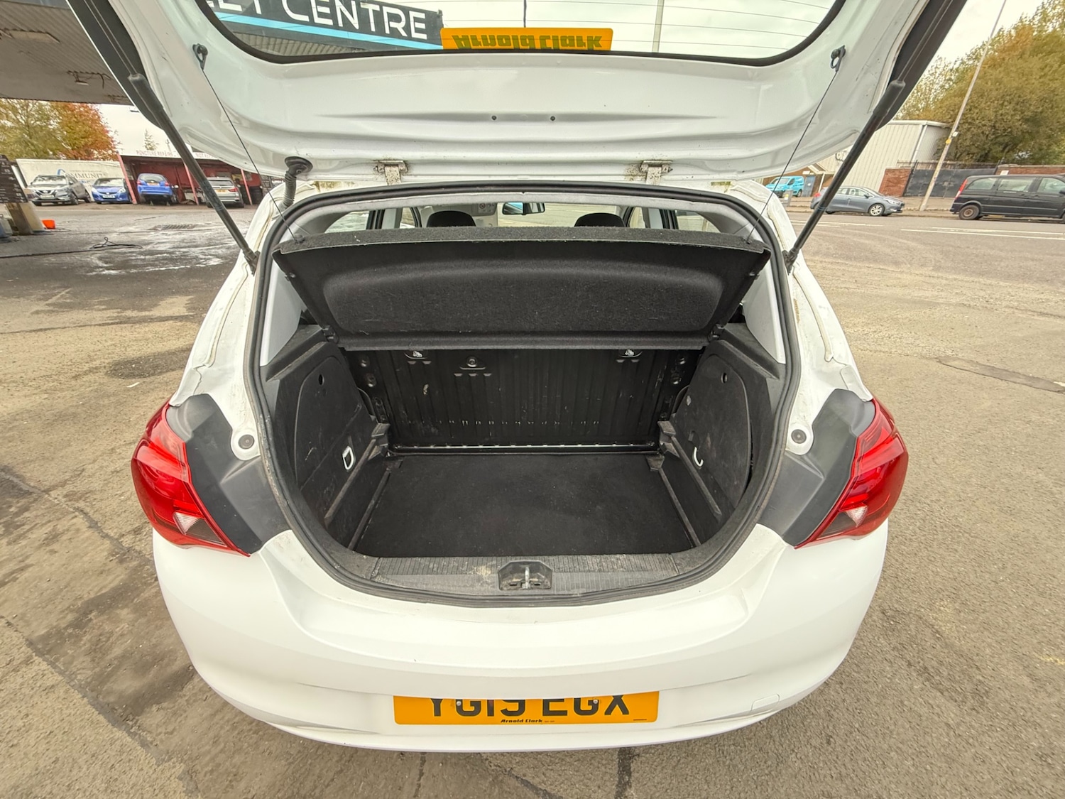 Used Vauxhall Corsa 2019 for sale - 76346173: Photo 11