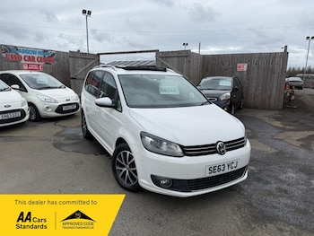 Used Volkswagen Touran 2014 for sale - 78150589: Photo
