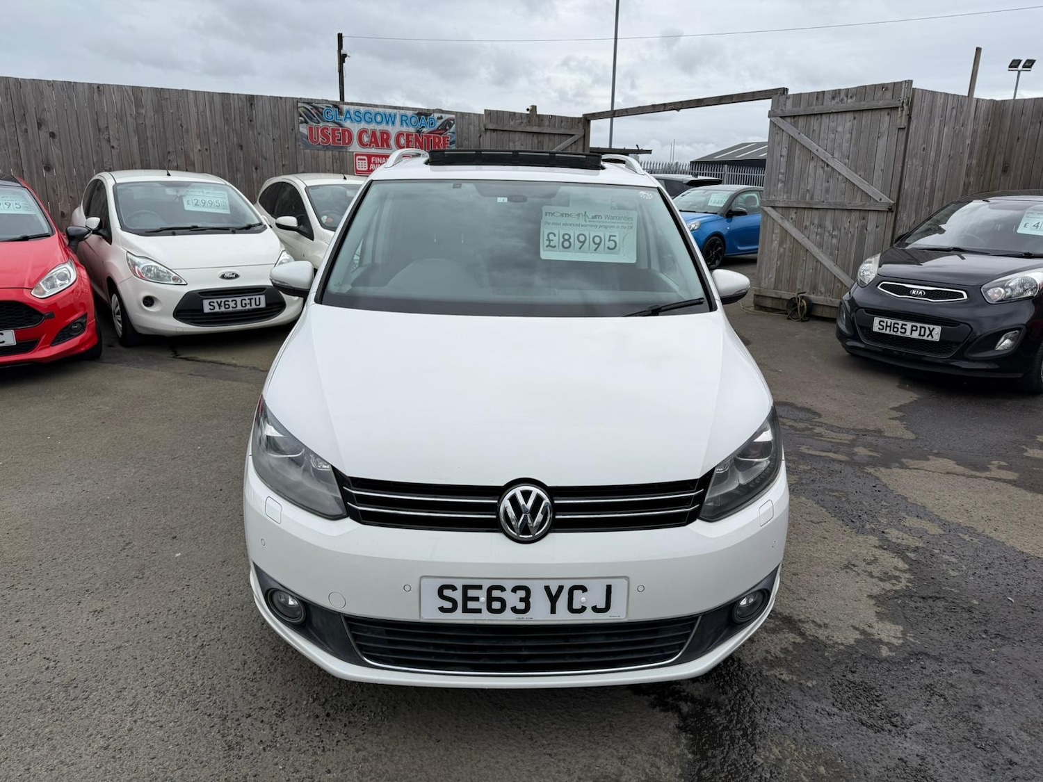 Used Volkswagen Touran 2014 for sale - 78150589: Photo 2