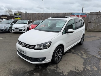 Used Volkswagen Touran 2014 for sale - 78150589: Photo