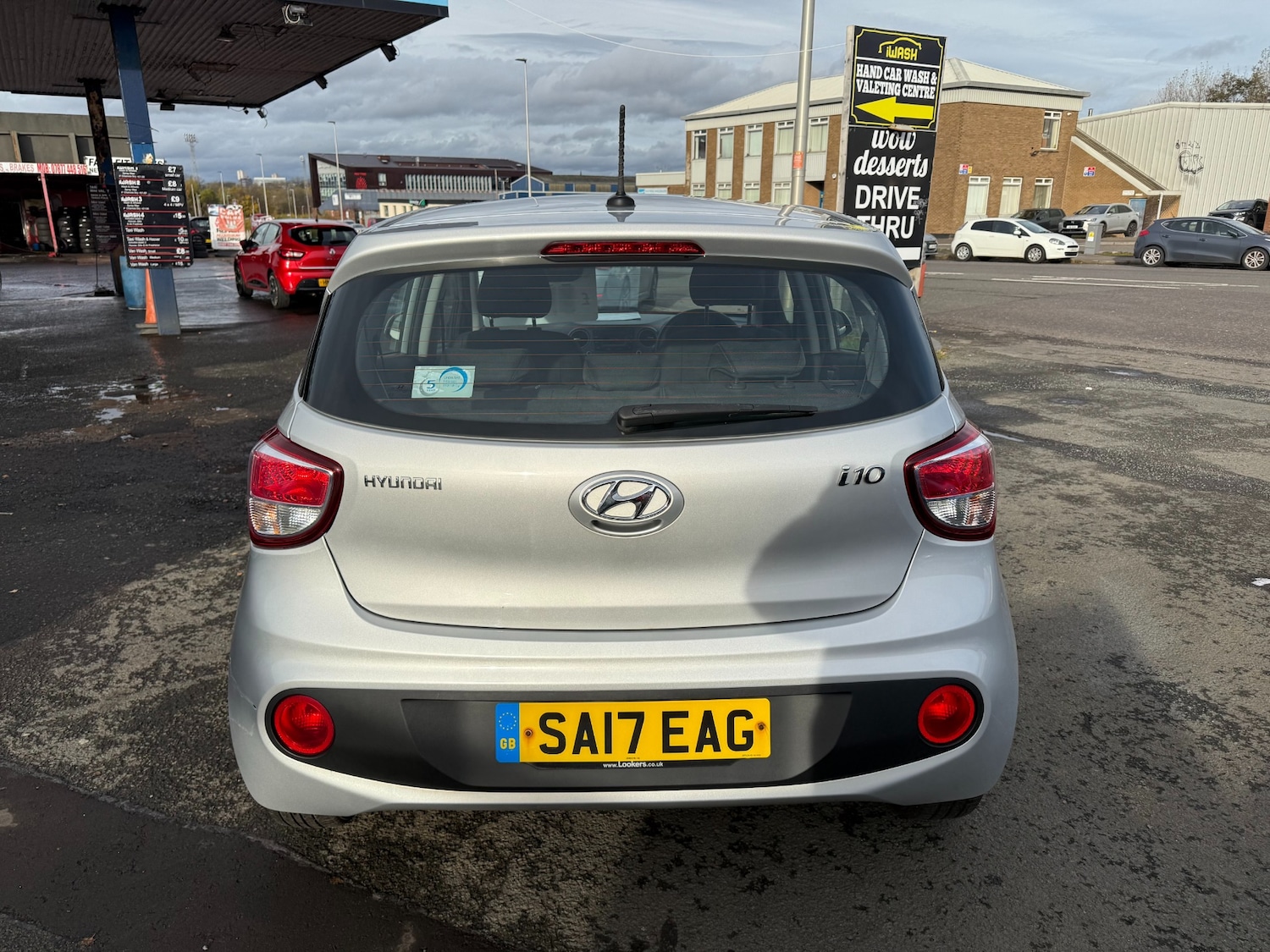 Used Hyundai i10 2017 for sale - 76542893: Photo 6