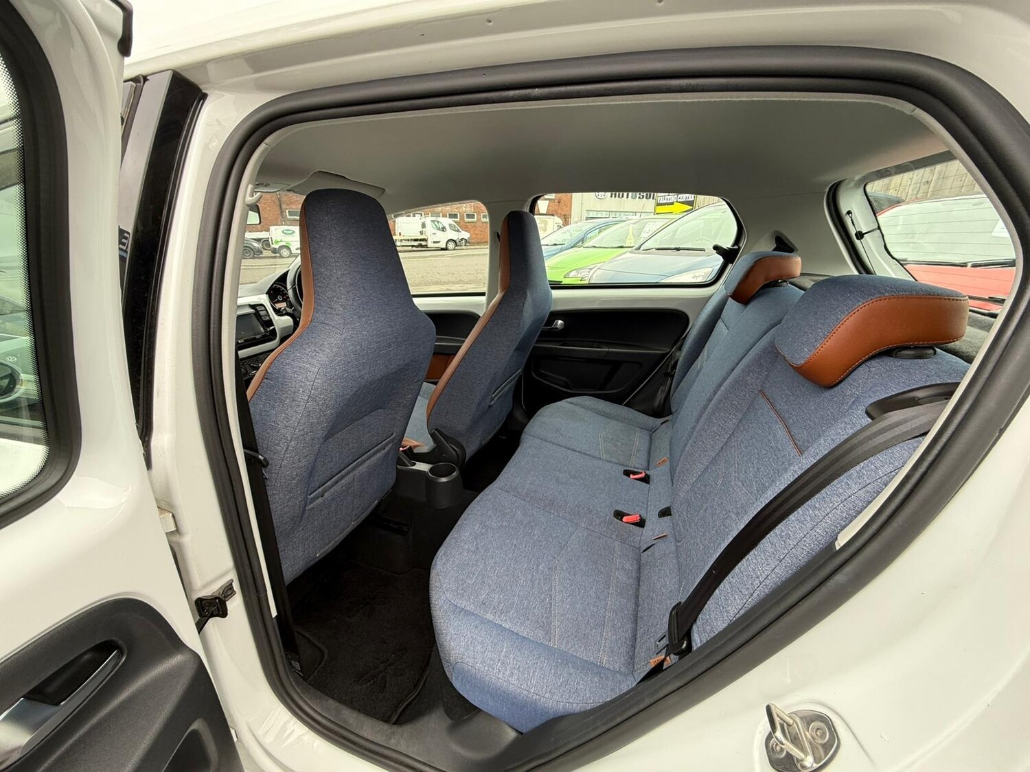 Used Volkswagen up! 2016 for sale - 77819338: Photo 13