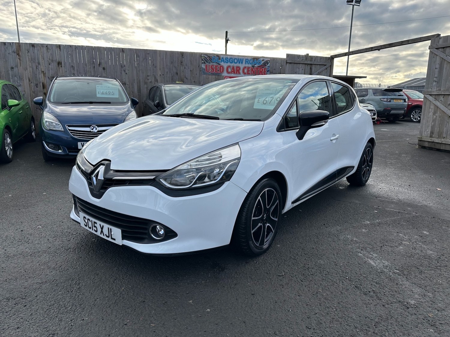 Used Renault Clio 2025 for sale - 77259309: Photo 3