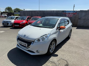 Used Peugeot 208 2014 for sale - 78776511: Photo