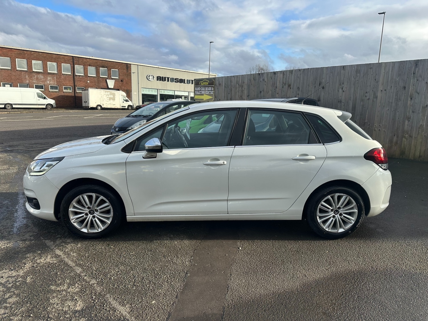 Used Citroen C4 2016 for sale - 77718246: Photo 4