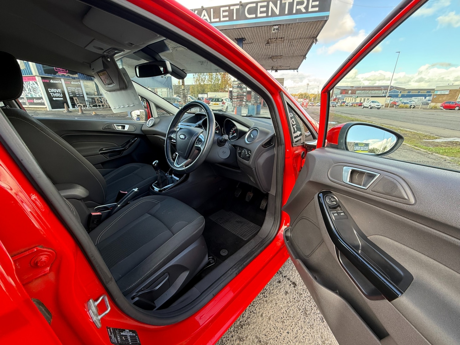 Used Ford Fiesta 2015 for sale - 76346189: Photo 17