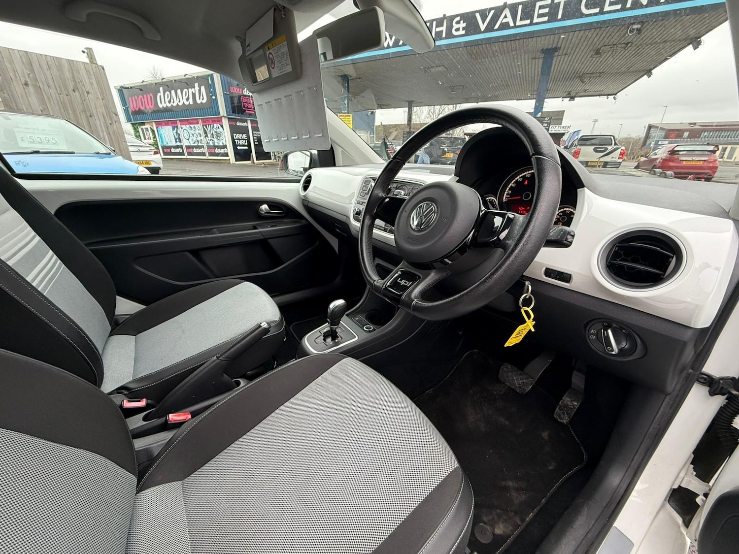 Used Volkswagen up! 2026 for sale - 77640390: Photo 10